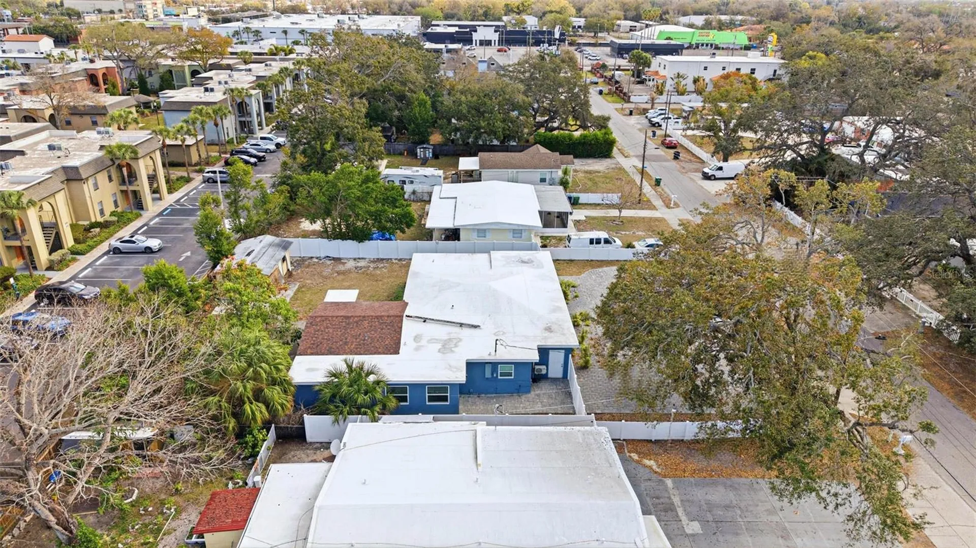 2521 W Crest Avenue Tampa FL 33614