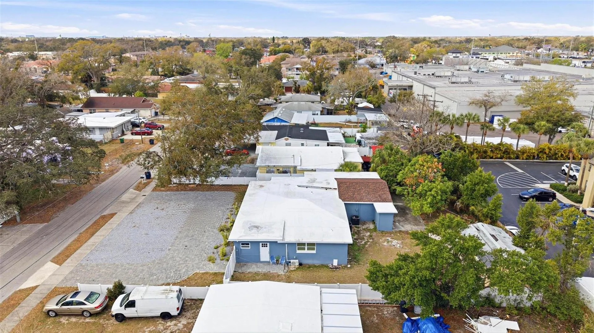 2521 W Crest Avenue Tampa FL 33614