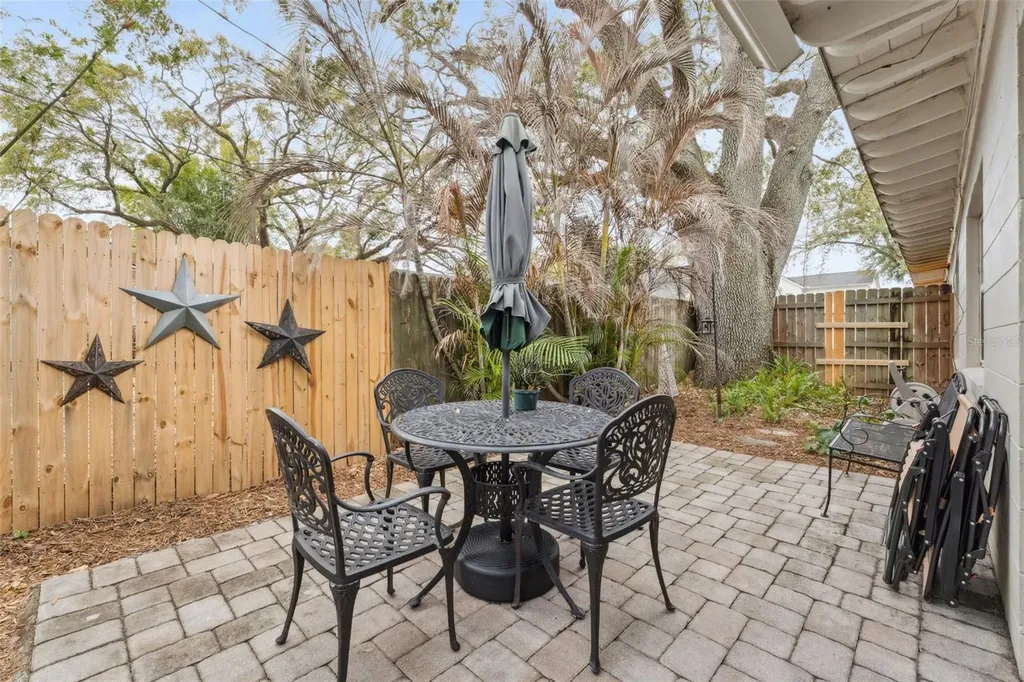 2516 Helen Avenue Orlando FL 32804