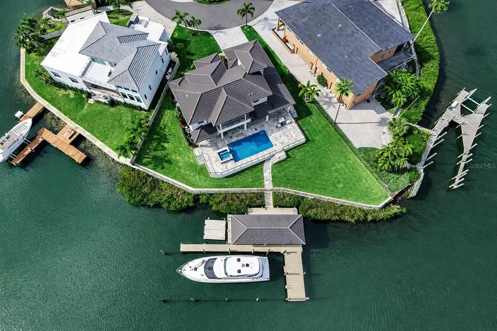 901 Capriccio Lane Apollo Beach FL 33572