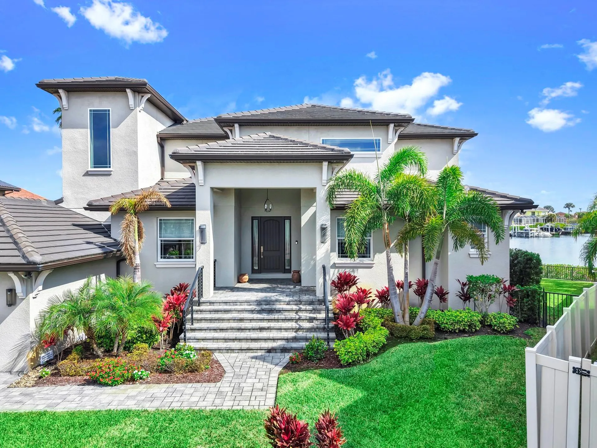 901 Capriccio Lane Apollo Beach FL 33572