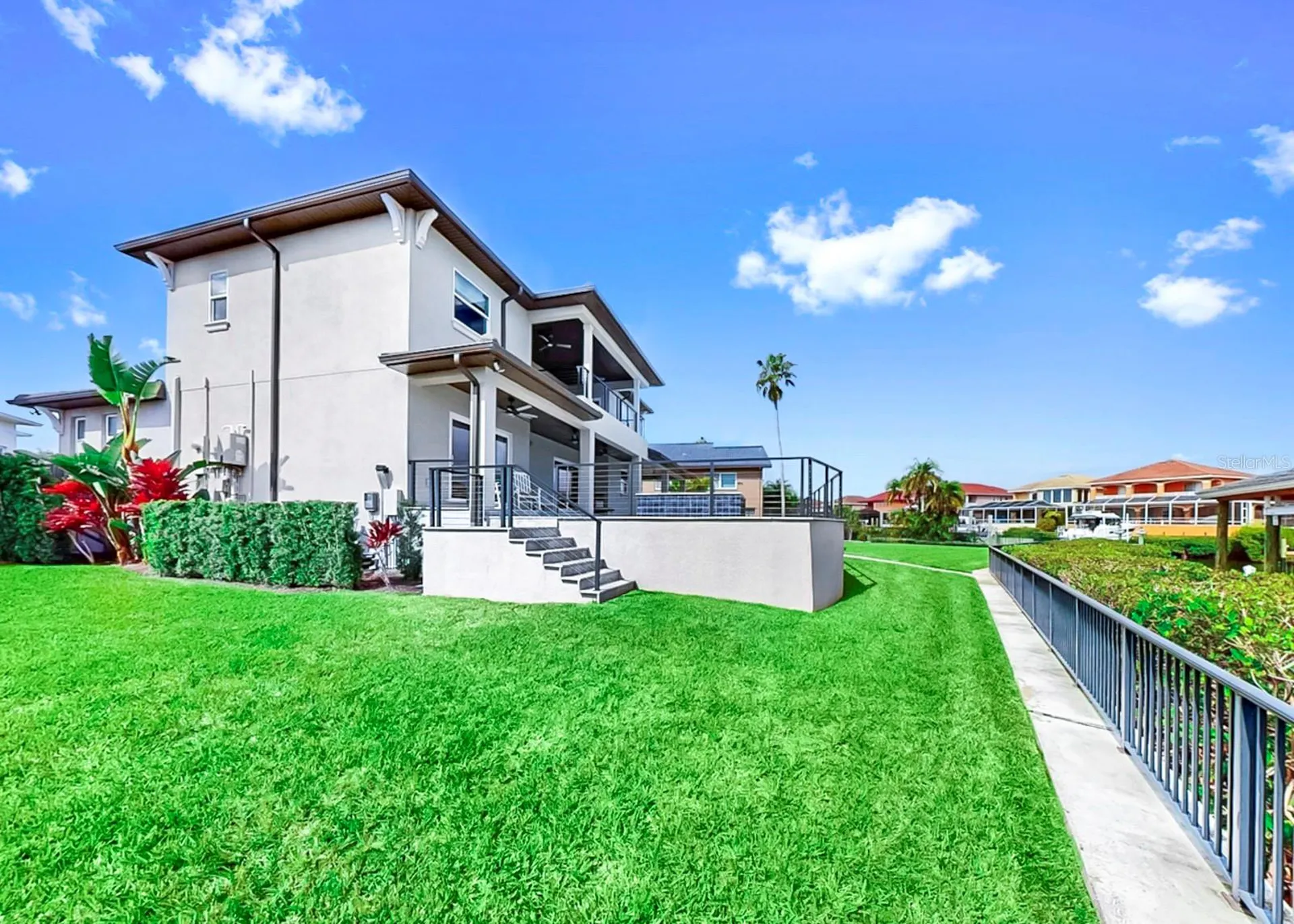 901 Capriccio Lane Apollo Beach FL 33572