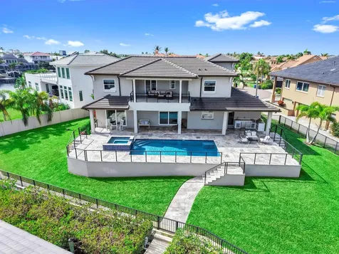 901 Capriccio Lane Apollo Beach FL 33572