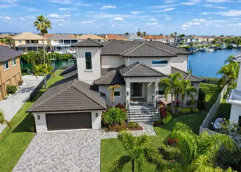 901 Capriccio Lane Apollo Beach FL 33572