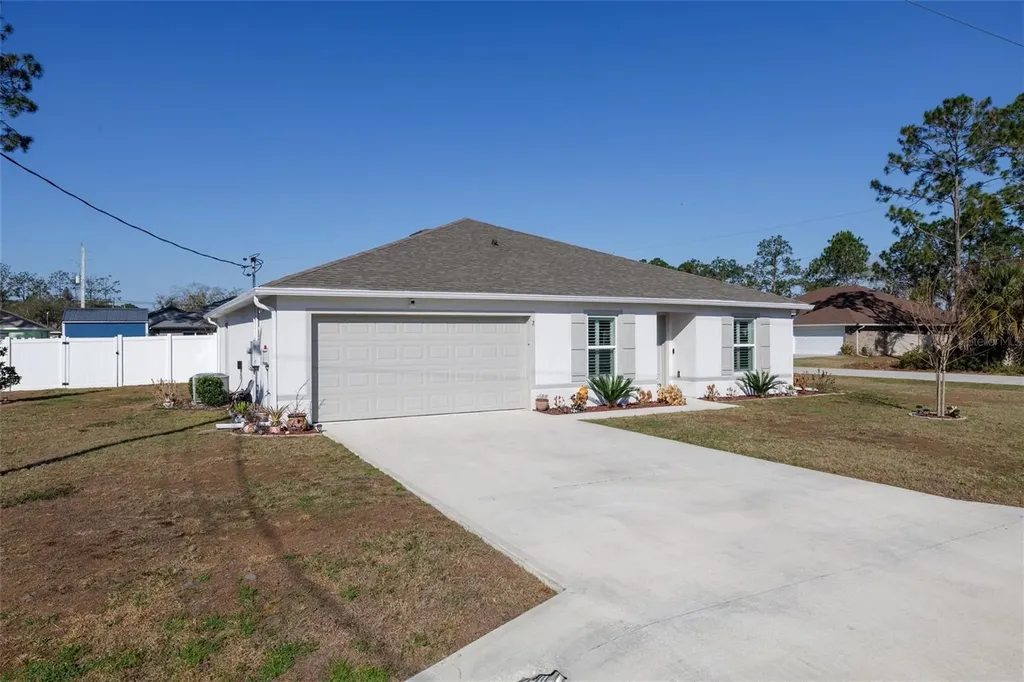 2 Rainrock Place Palm Coast FL 32164