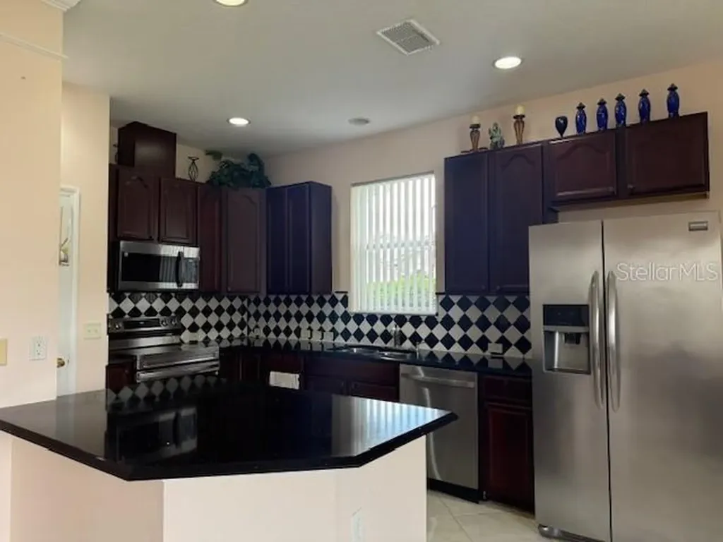 7430 Bear Claw Run Orlando FL 32825