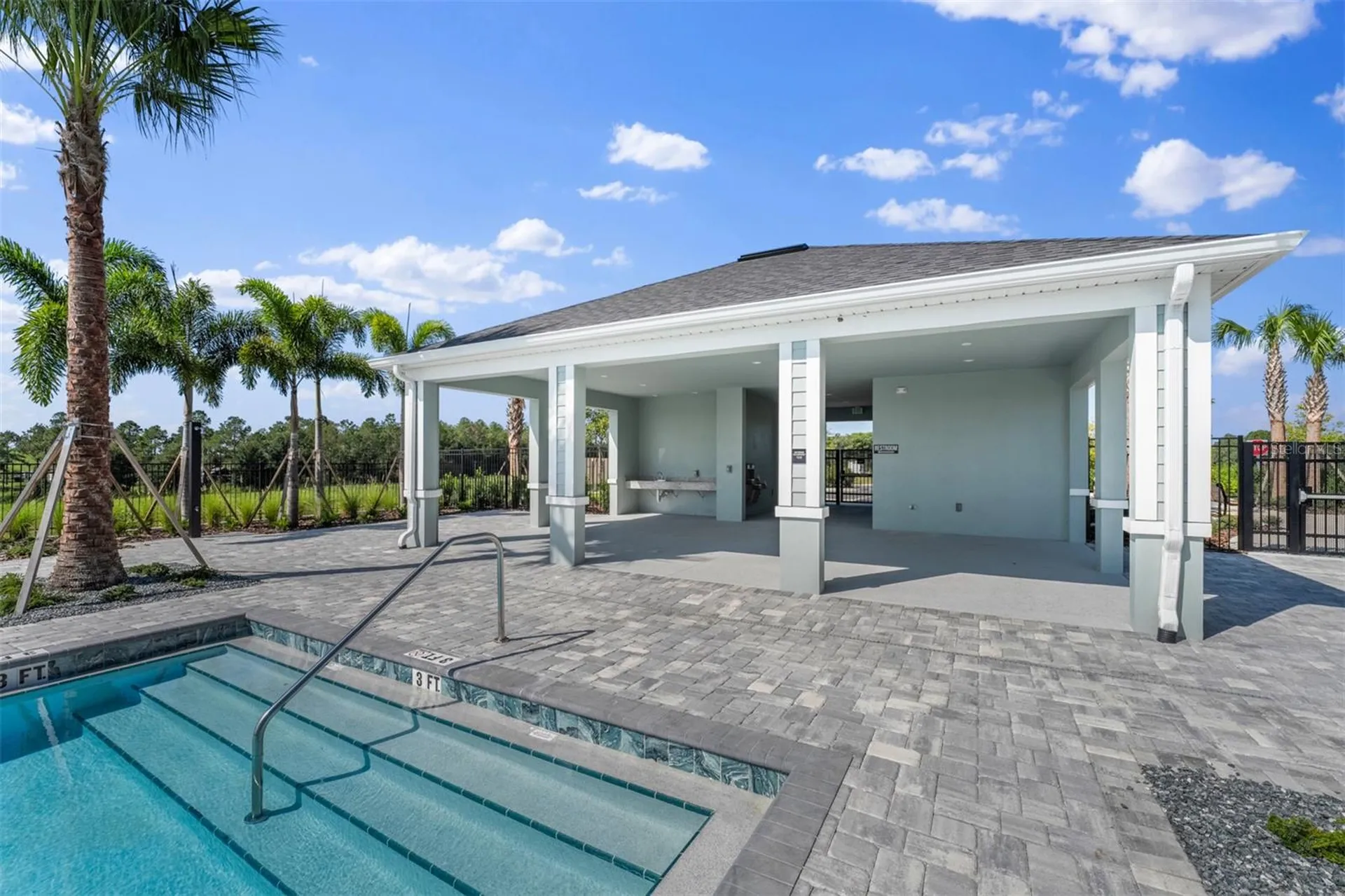2215 Nightshade Grove Lane Apopka FL 32712