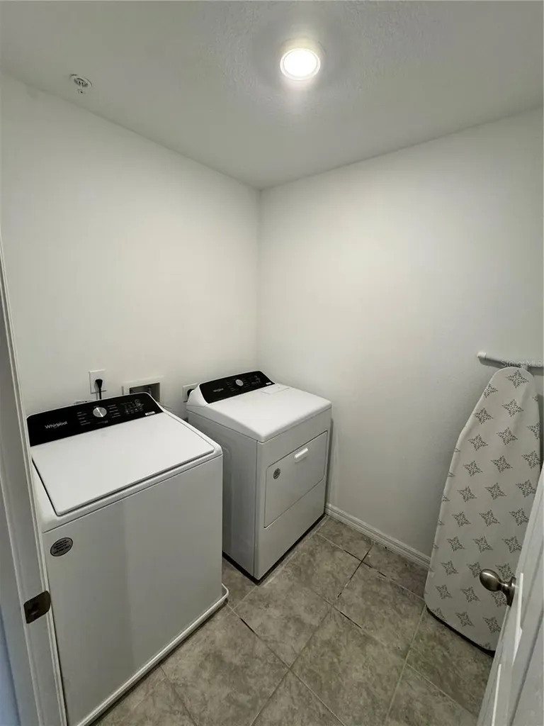 2089 Crape Jasmine Lane Orlando FL 32824
