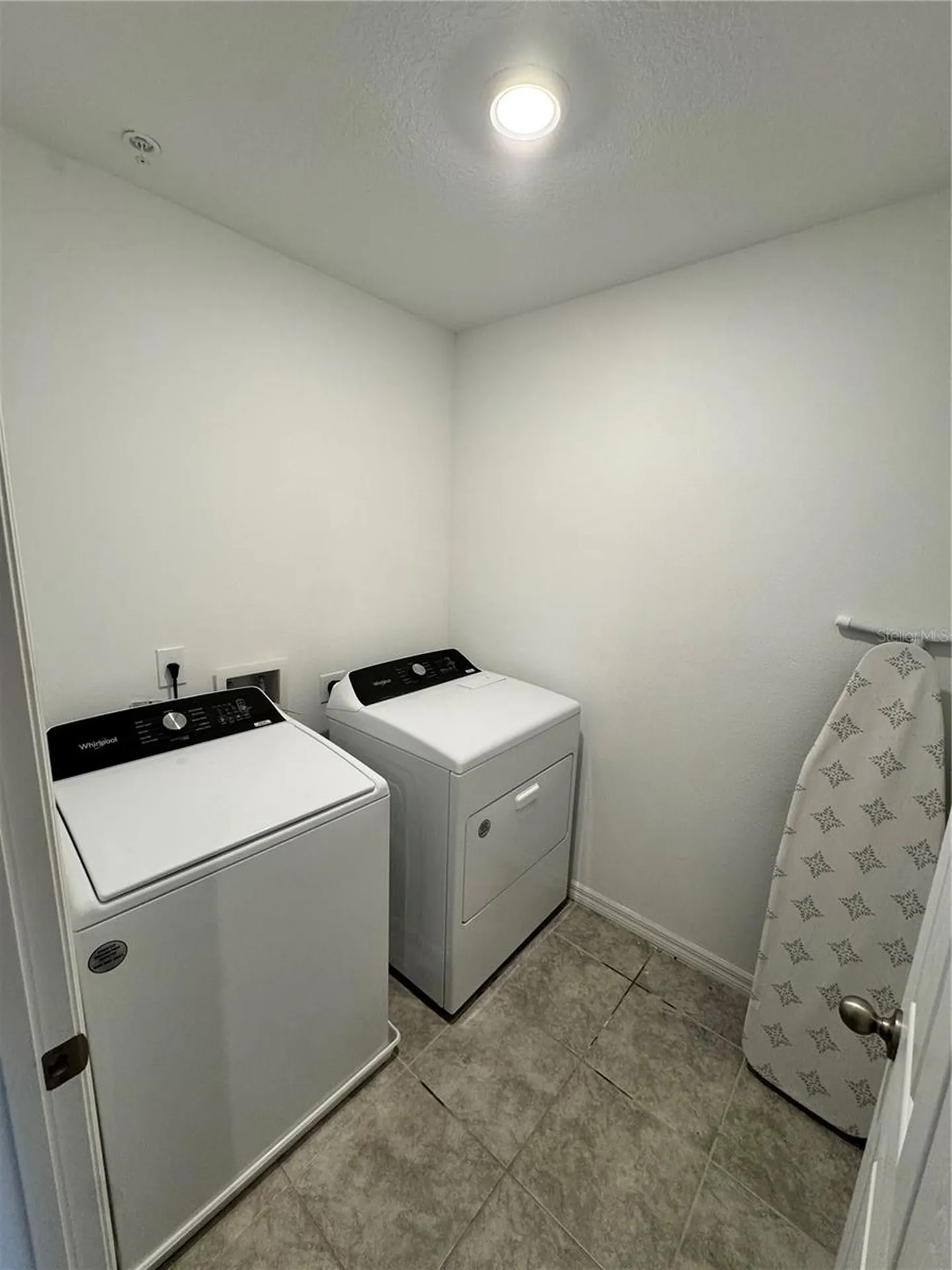 2089 Crape Jasmine Lane Orlando FL 32824