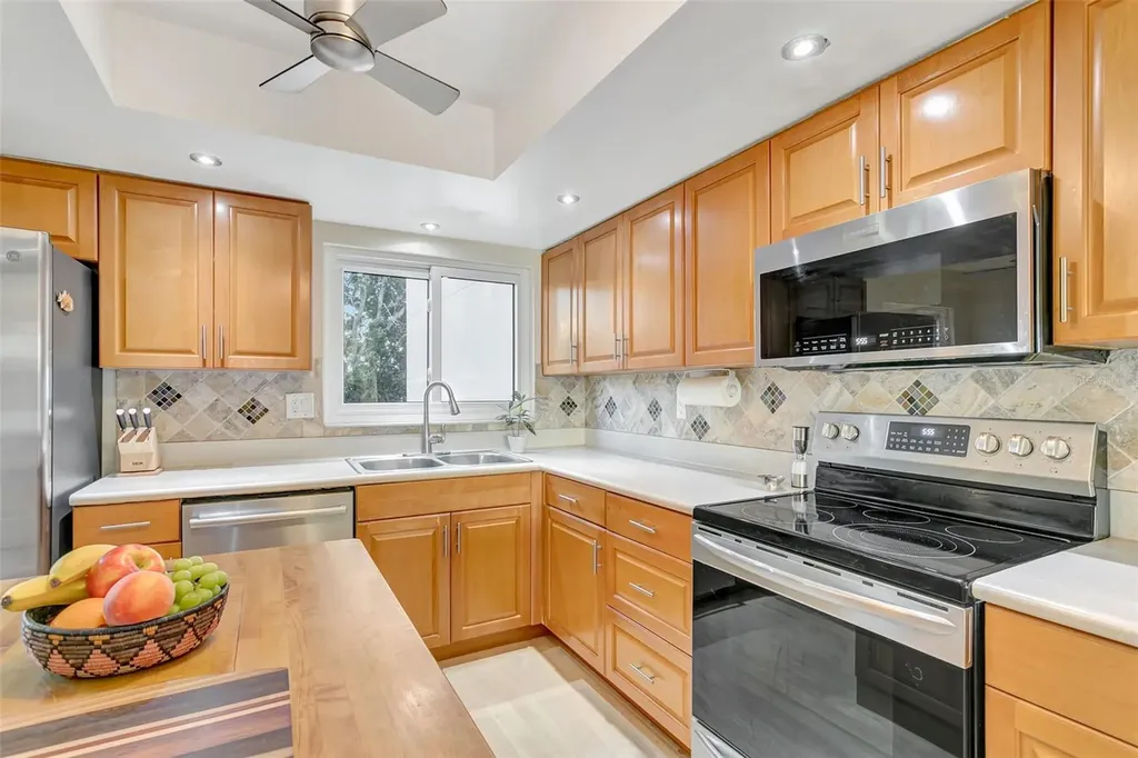 9000 Midnight Pass Road Sarasota FL 34242