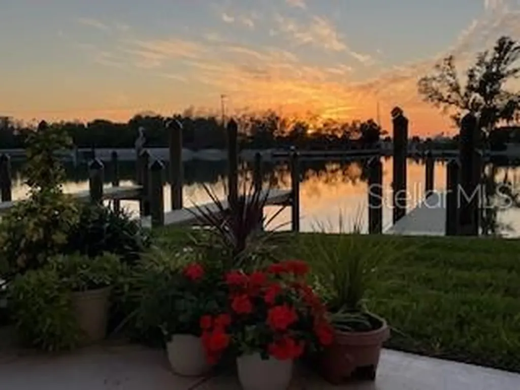 9000 Midnight Pass Road Sarasota FL 34242