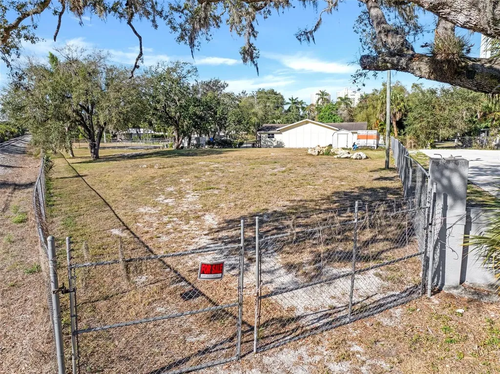 1280 & 1290 Williams Street Fort Myers FL 33916