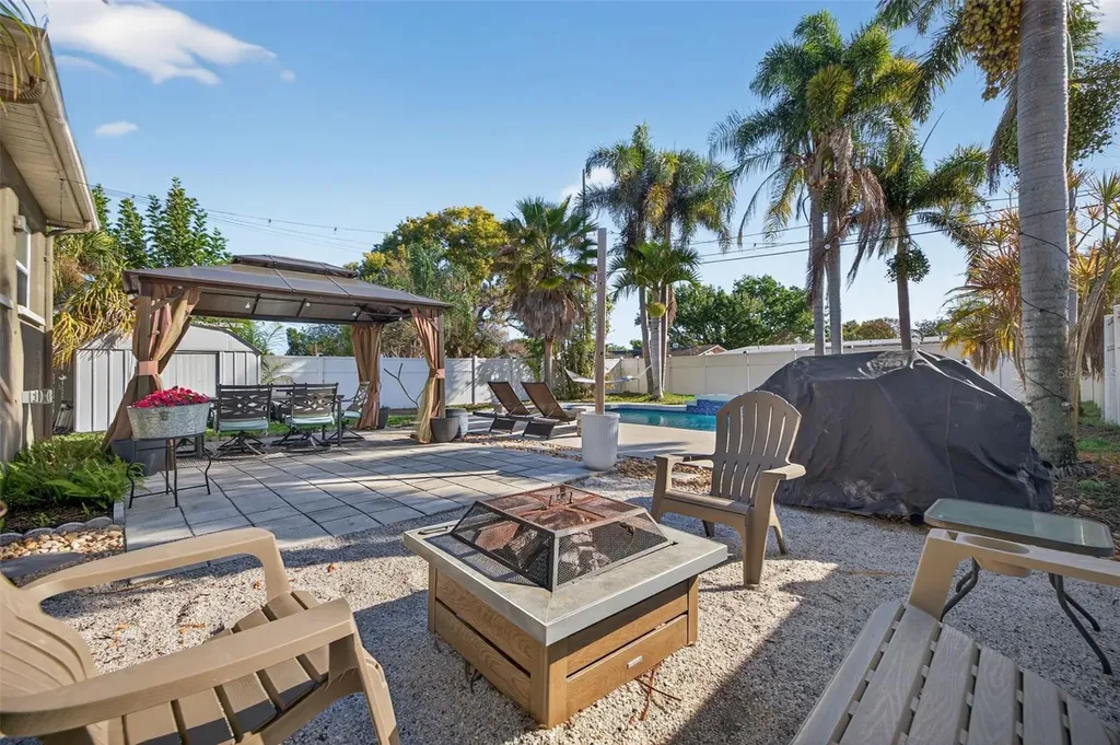 3911 21st Street N St Petersburg FL 33714