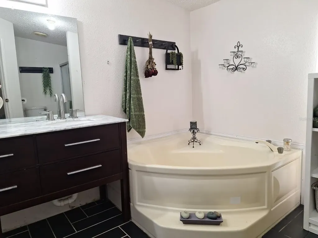 14899 SW 92nd Way Lake Butler FL 32054