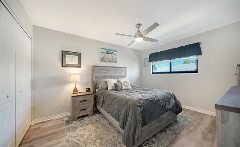 6033 34th Street W Bradenton FL 34210