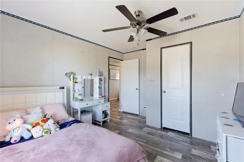 6109 Pinetree Drive Fort Meade FL 33841