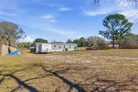 6109 Pinetree Drive Fort Meade FL 33841