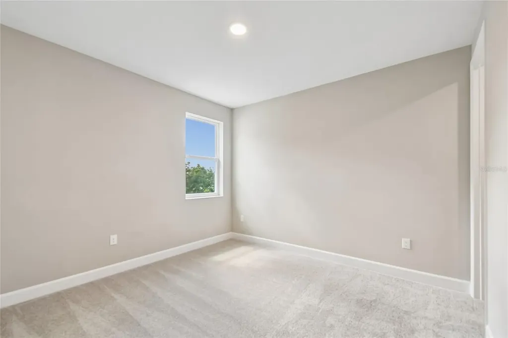 3318 Wolf Lake Avenue Apopka FL 32712