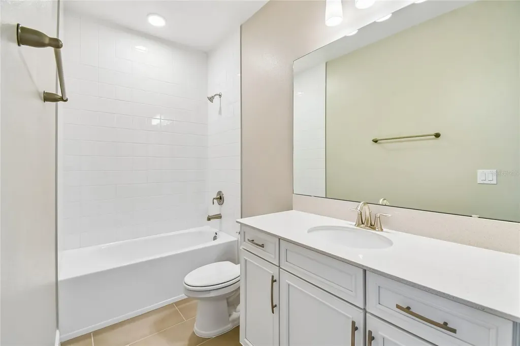 3318 Wolf Lake Avenue Apopka FL 32712