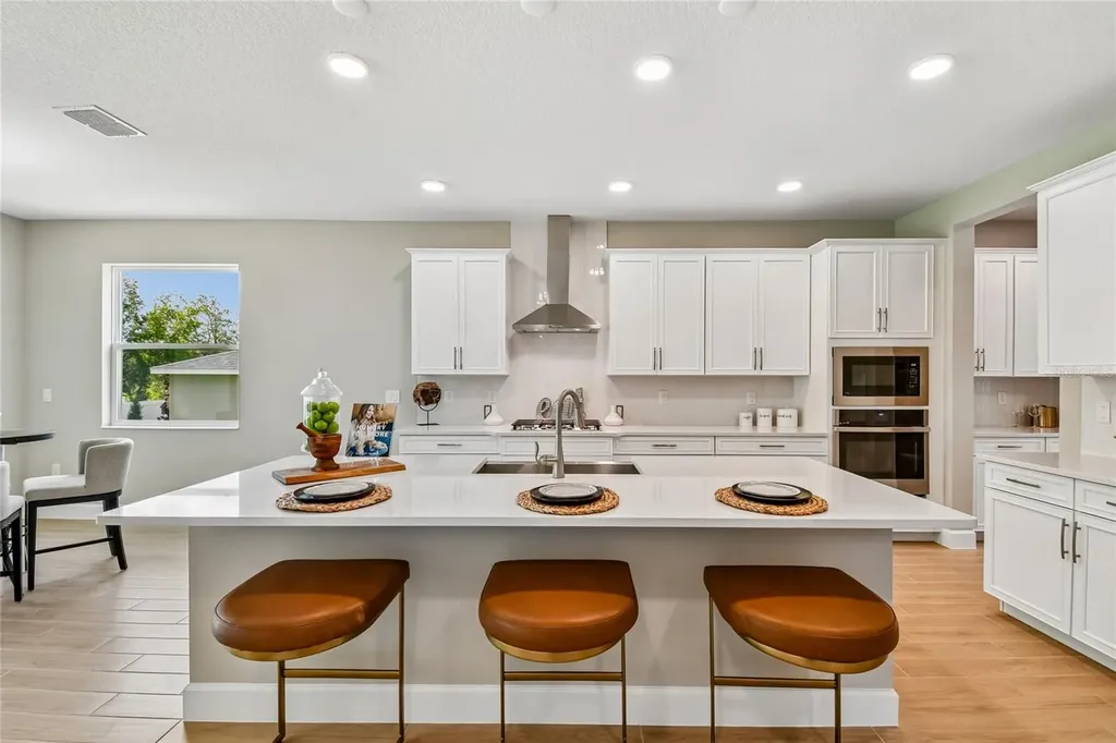 3318 Wolf Lake Avenue Apopka FL 32712