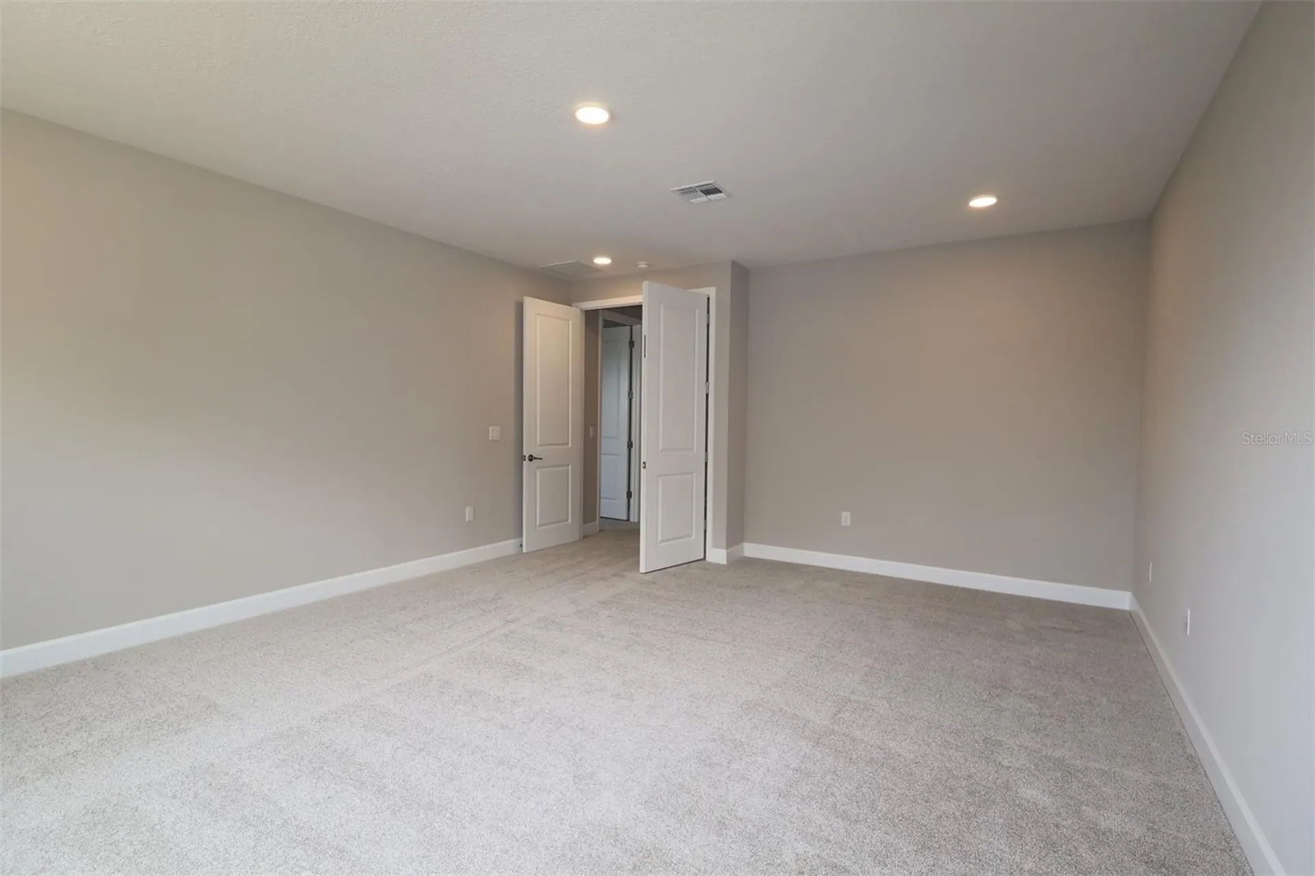 3318 Wolf Lake Avenue Apopka FL 32712