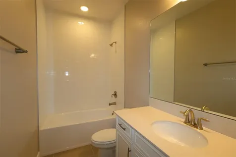 3318 Wolf Lake Avenue Apopka FL 32712