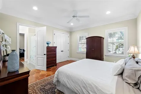 4911 W Melrose Avenue S Tampa FL 33629