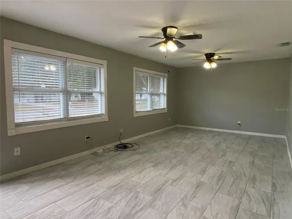 39656 Meadowood Loop Zephyrhills FL 33542