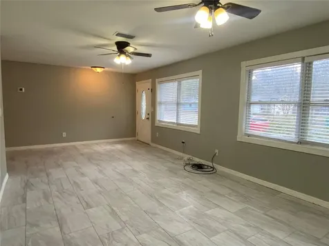39656 Meadowood Loop Zephyrhills FL 33542