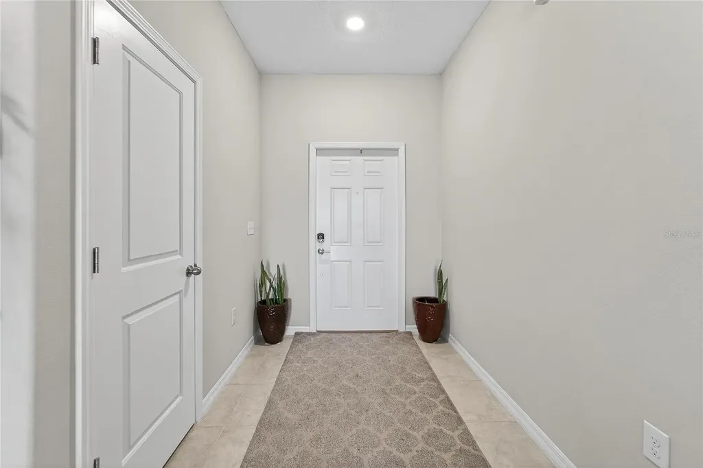 15519 Prestwick Rose Place Sun City Center FL 33573