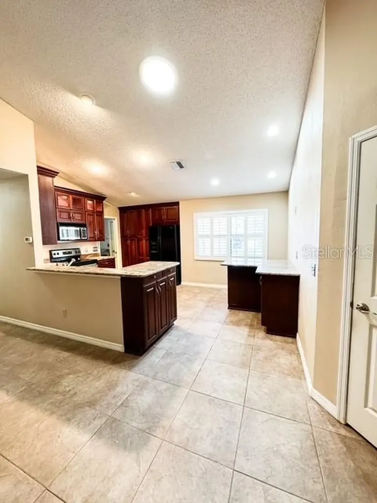 9319 Woodbreeze Boulevard Windermere FL 34786