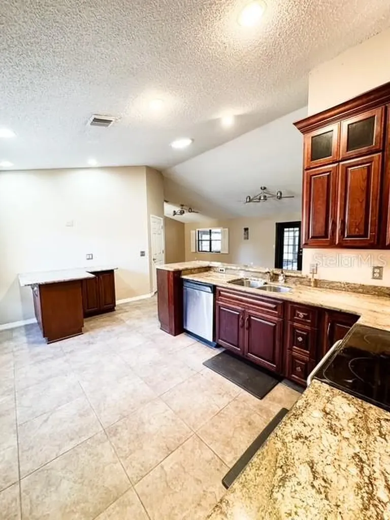 9319 Woodbreeze Boulevard Windermere FL 34786