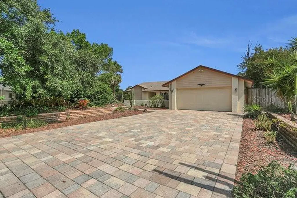 9319 Woodbreeze Boulevard Windermere FL 34786