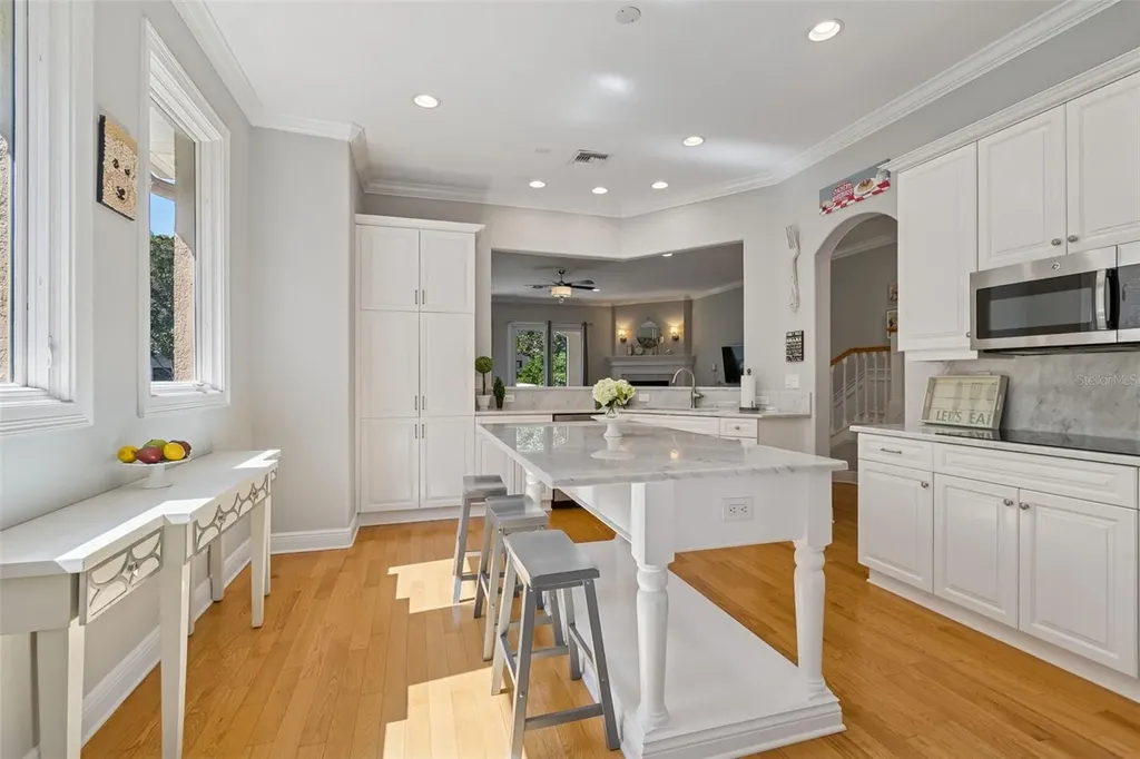 610 Saxony Boulevard St Petersburg FL 33716