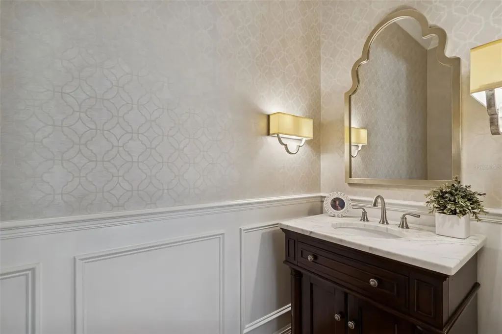 610 Saxony Boulevard St Petersburg FL 33716