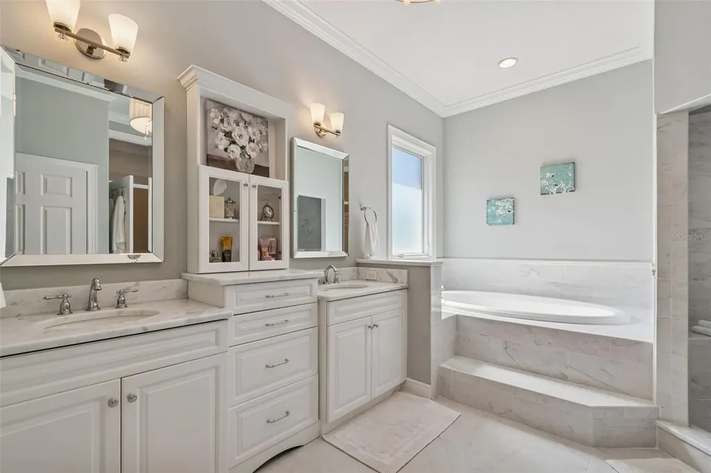 610 Saxony Boulevard St Petersburg FL 33716