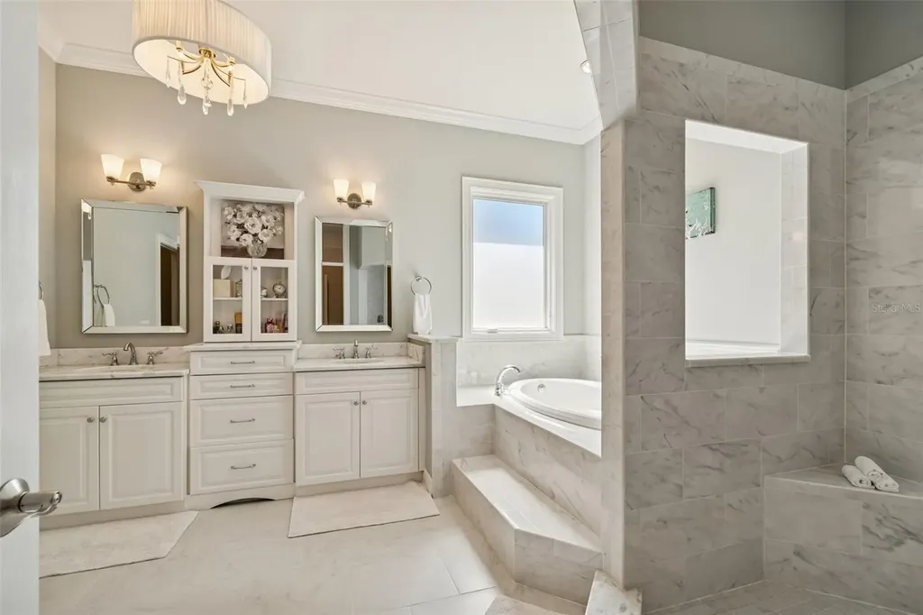 610 Saxony Boulevard St Petersburg FL 33716