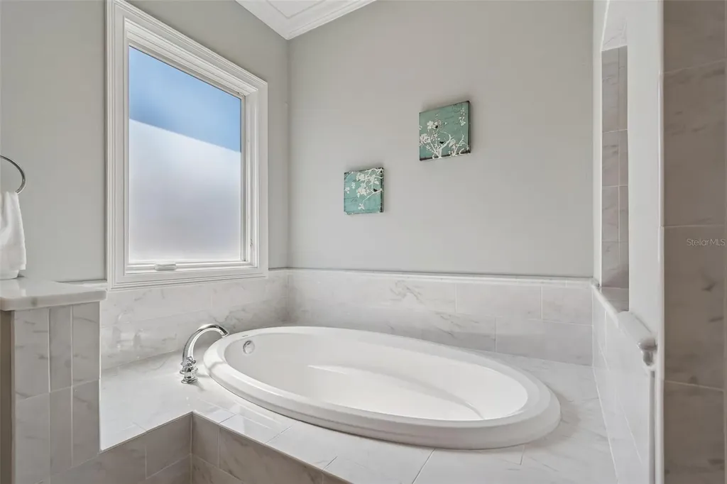 610 Saxony Boulevard St Petersburg FL 33716