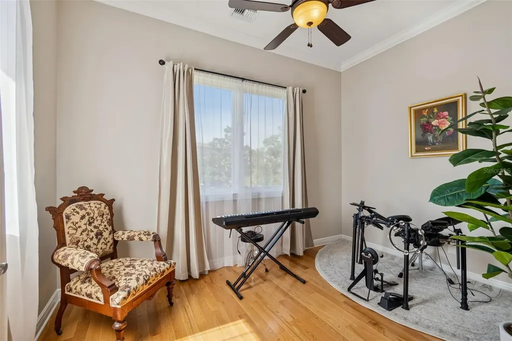 610 Saxony Boulevard St Petersburg FL 33716