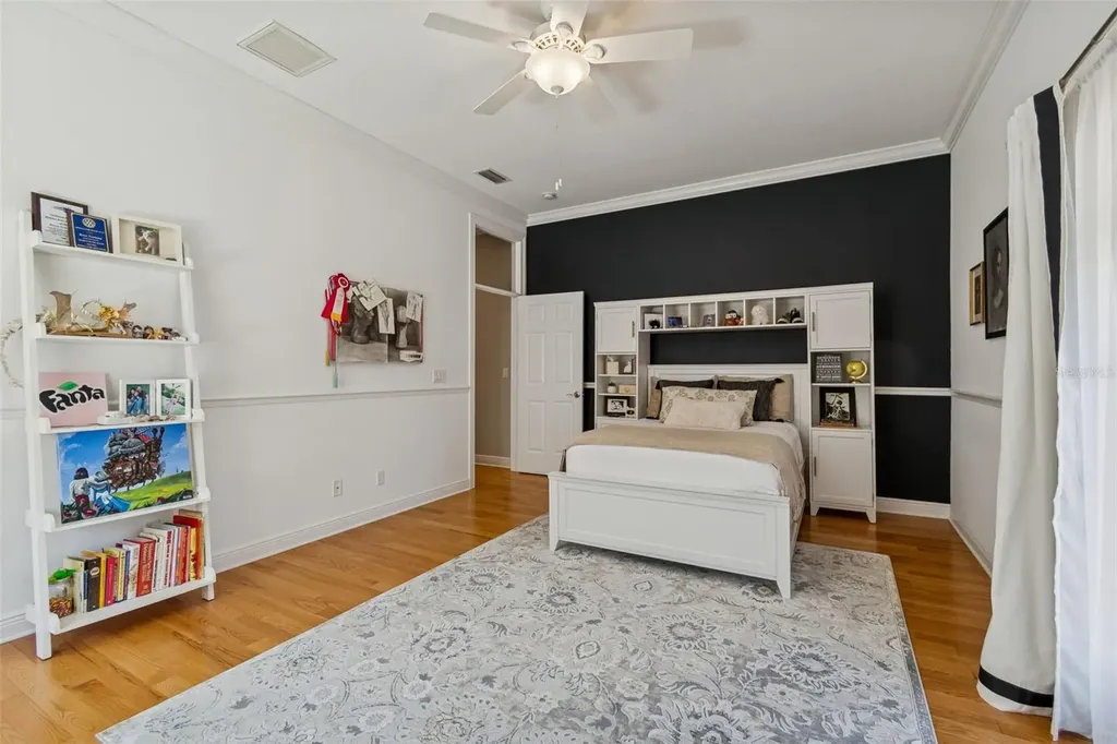 610 Saxony Boulevard St Petersburg FL 33716