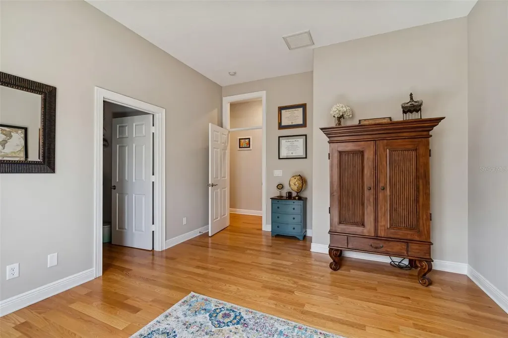 610 Saxony Boulevard St Petersburg FL 33716