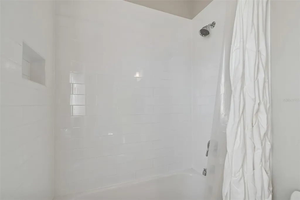 610 Saxony Boulevard St Petersburg FL 33716