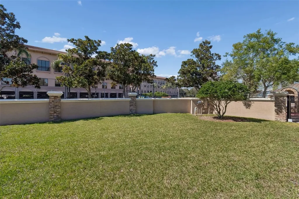 610 Saxony Boulevard St Petersburg FL 33716