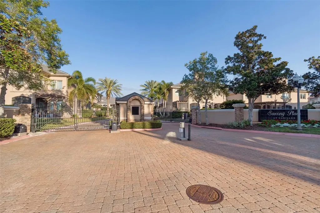 610 Saxony Boulevard St Petersburg FL 33716