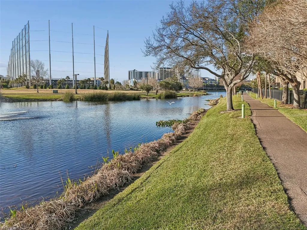 610 Saxony Boulevard St Petersburg FL 33716