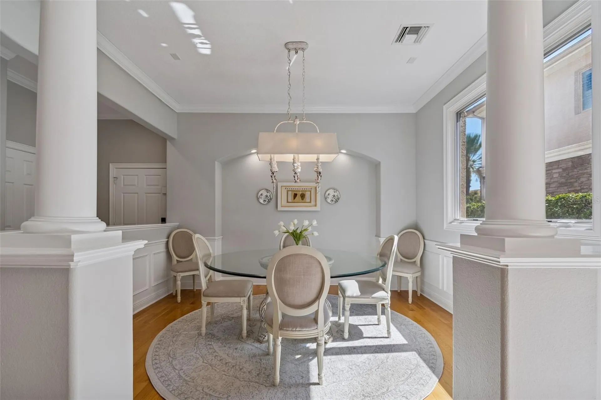 610 Saxony Boulevard St Petersburg FL 33716