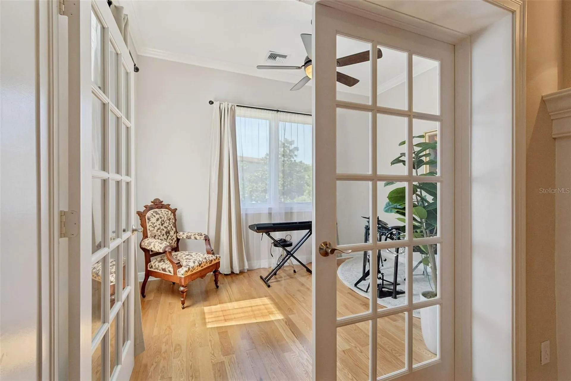 610 Saxony Boulevard St Petersburg FL 33716