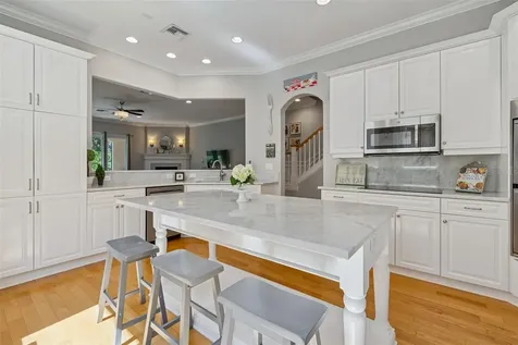 610 Saxony Boulevard St Petersburg FL 33716