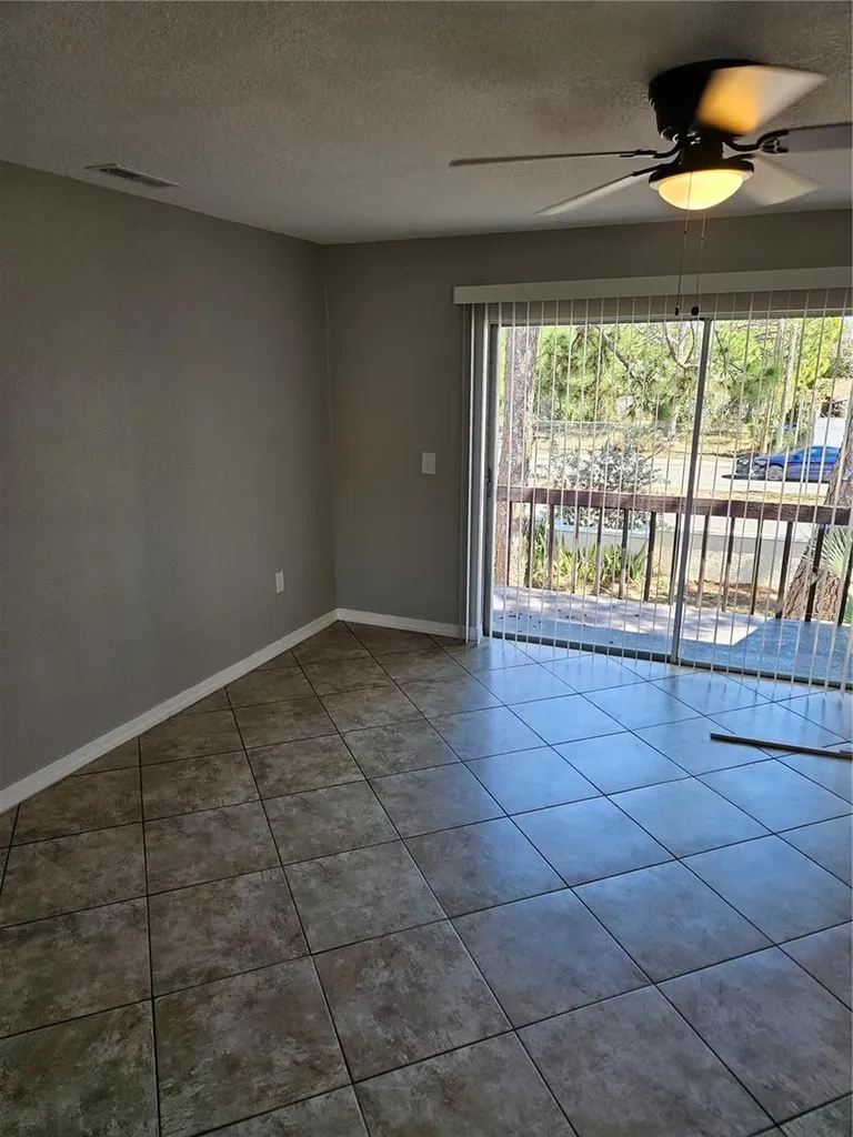 2744 Hidden Lake Boulevard Sarasota FL 34237