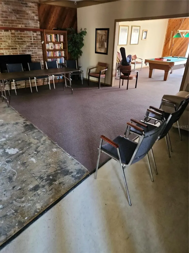 2744 Hidden Lake Boulevard Sarasota FL 34237